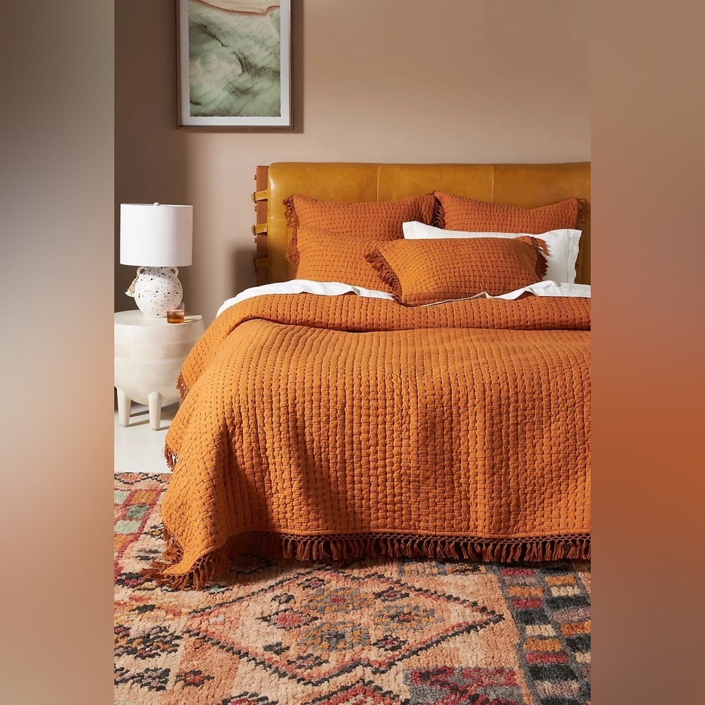 Anthropologie Kantha-Stitched Nevin Quilt Size Queen NWT